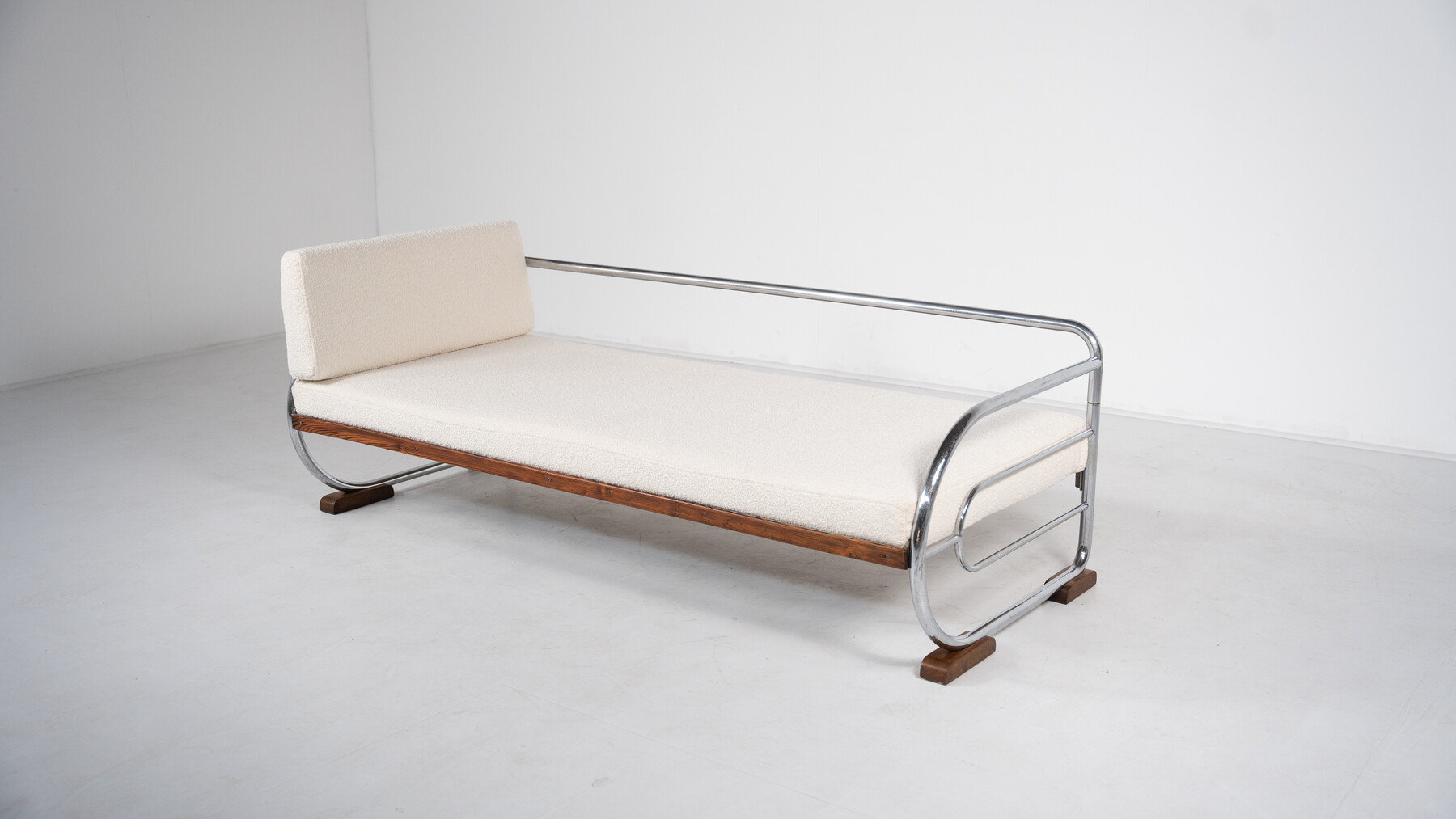 Art Deco Tubular Steel Sofa from Hynek Gottwald, 1930s