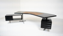 “Boomerang” model T96 executive desk by Osvaldo Borsani for Tecno, Italy, 1955