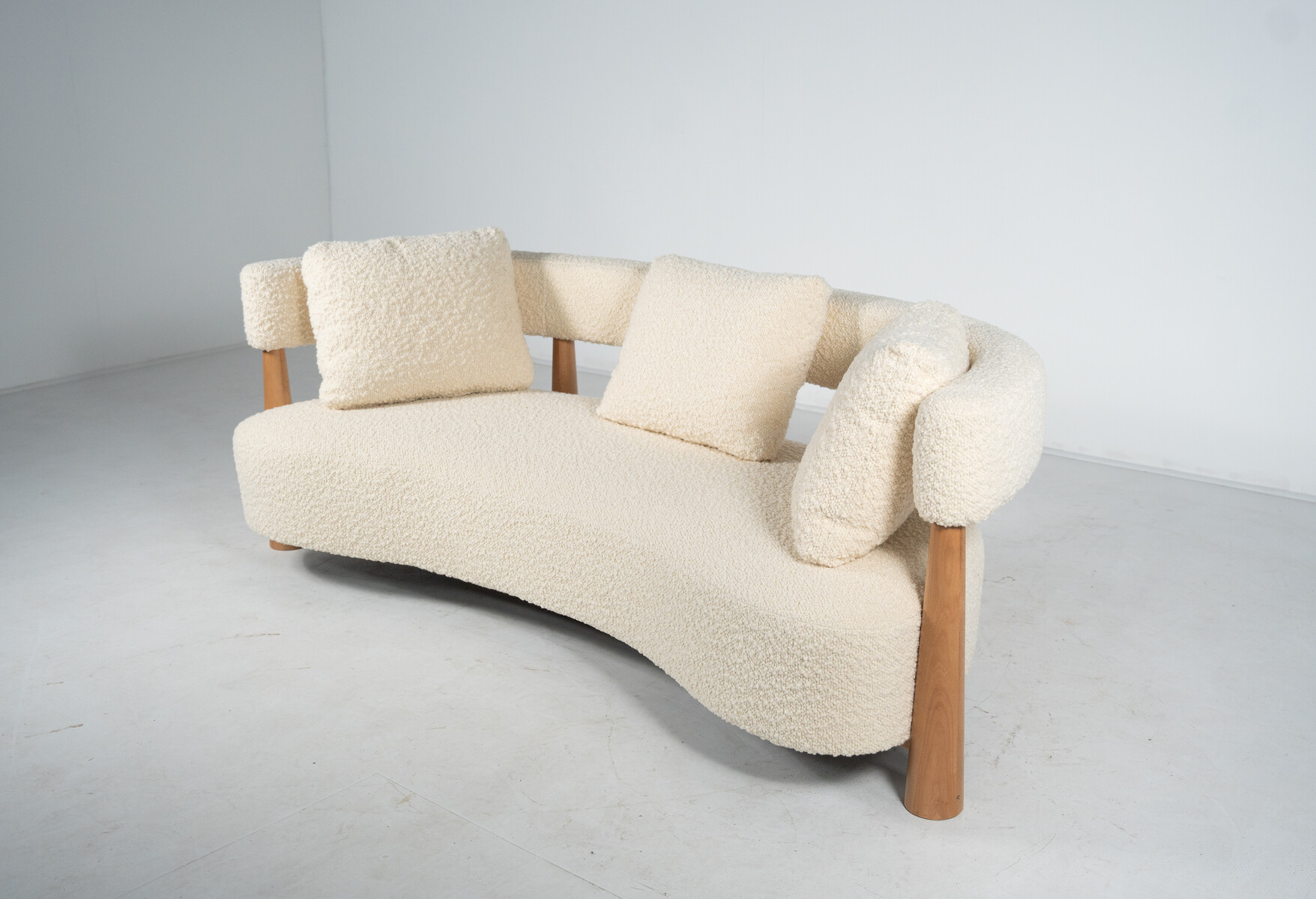 Contemporary Bean Shaped Sofa, White Upholstery, Italy