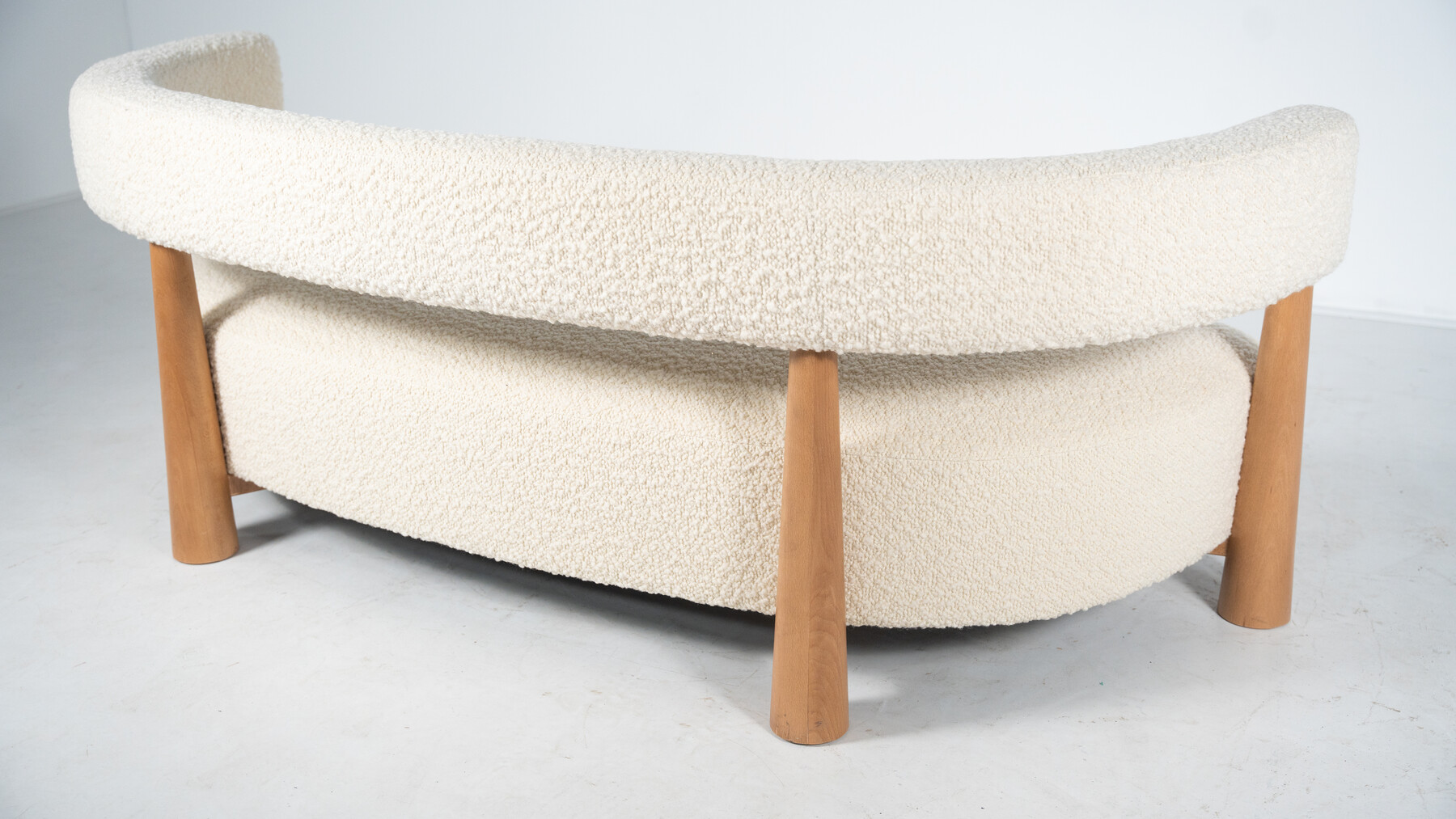 Contemporary Bean Shaped Sofa, White Upholstery, Italy