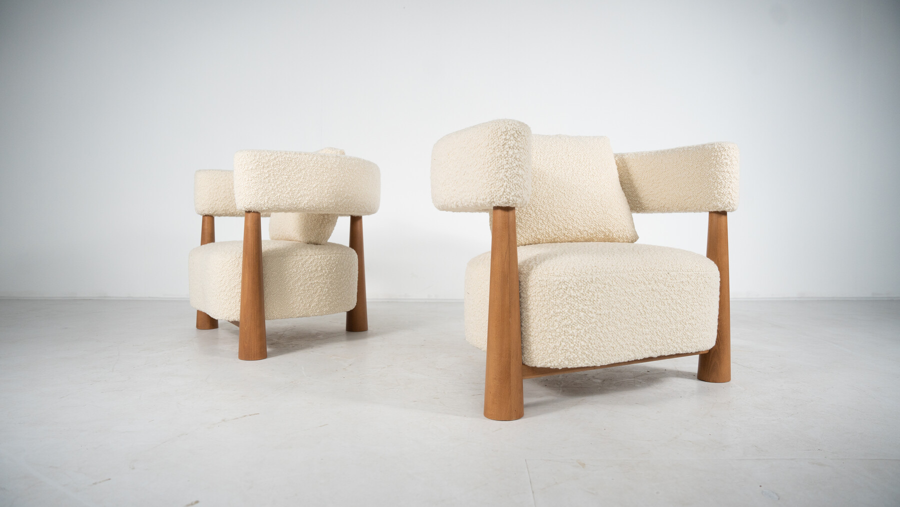 Contemporary Pair of Italian Armchairs, Wood and White Boucle Fabric