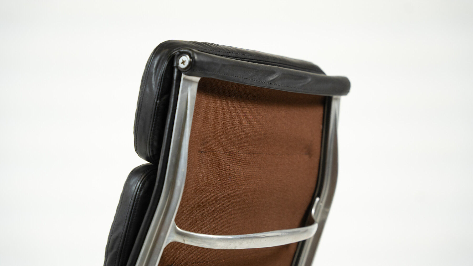 Ea 216 Soft Pad Desk Chair by Charles and Ray Eames