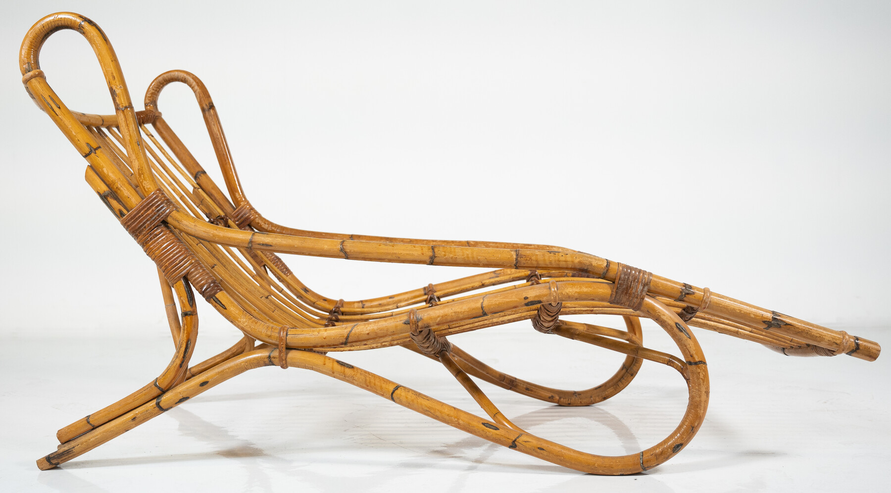 Lounge chair in rattan, Italy 1970