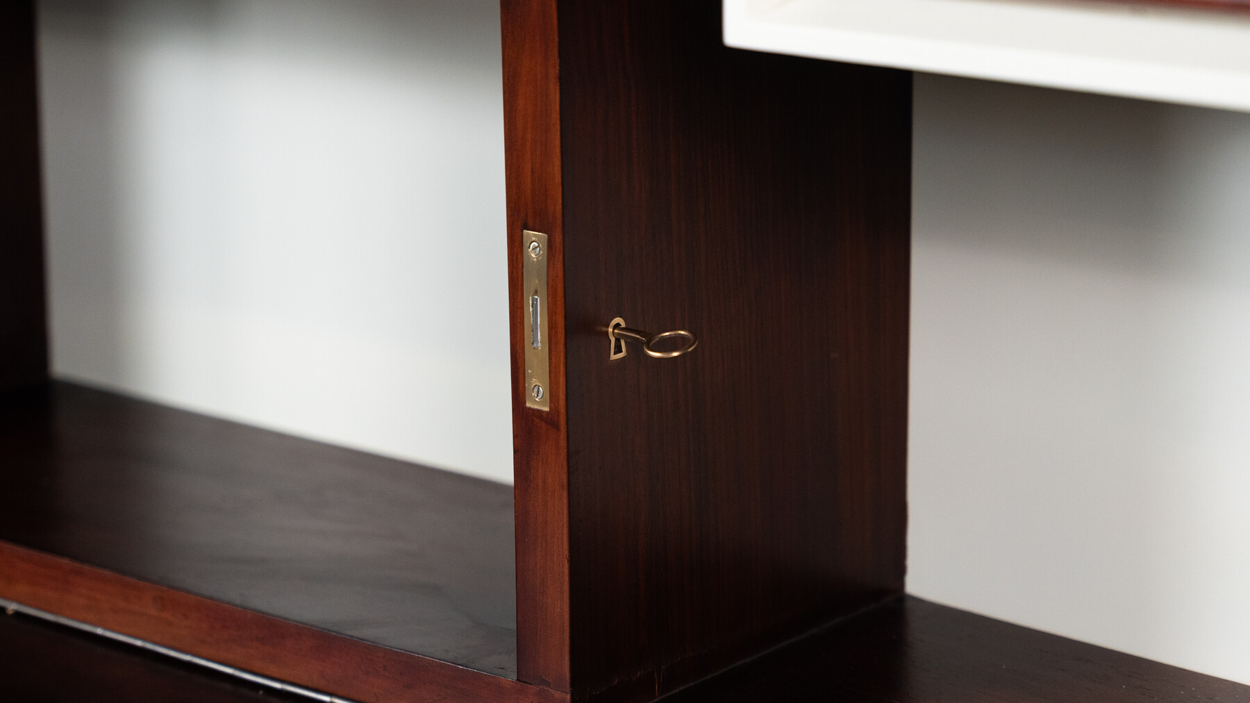 Mid-Century Bookcase by Gio Ponti for Ariberto Colombo, 1945