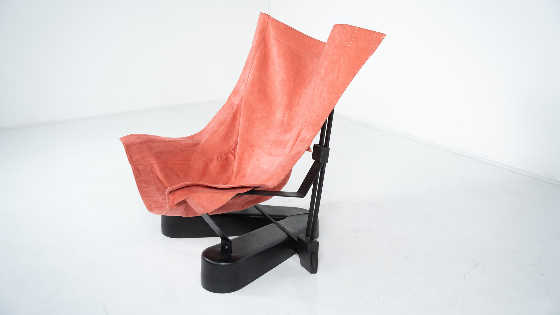 Mid-Century Butterfly Lounge Chair, 1980s