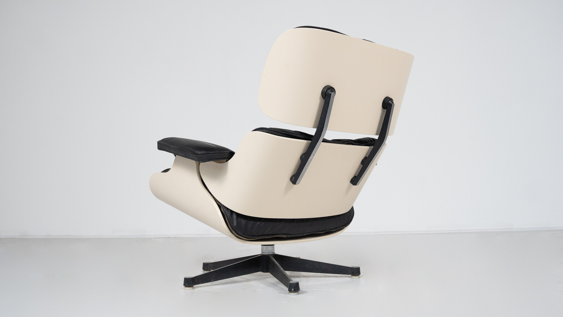 Mid-Century Lounge Chair and Ottoman by Charles & Ray Eames