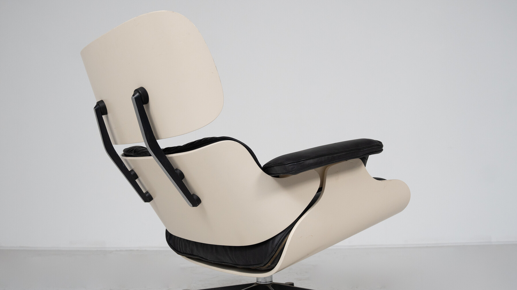 Mid-Century Lounge Chair and Ottoman by Charles & Ray Eames