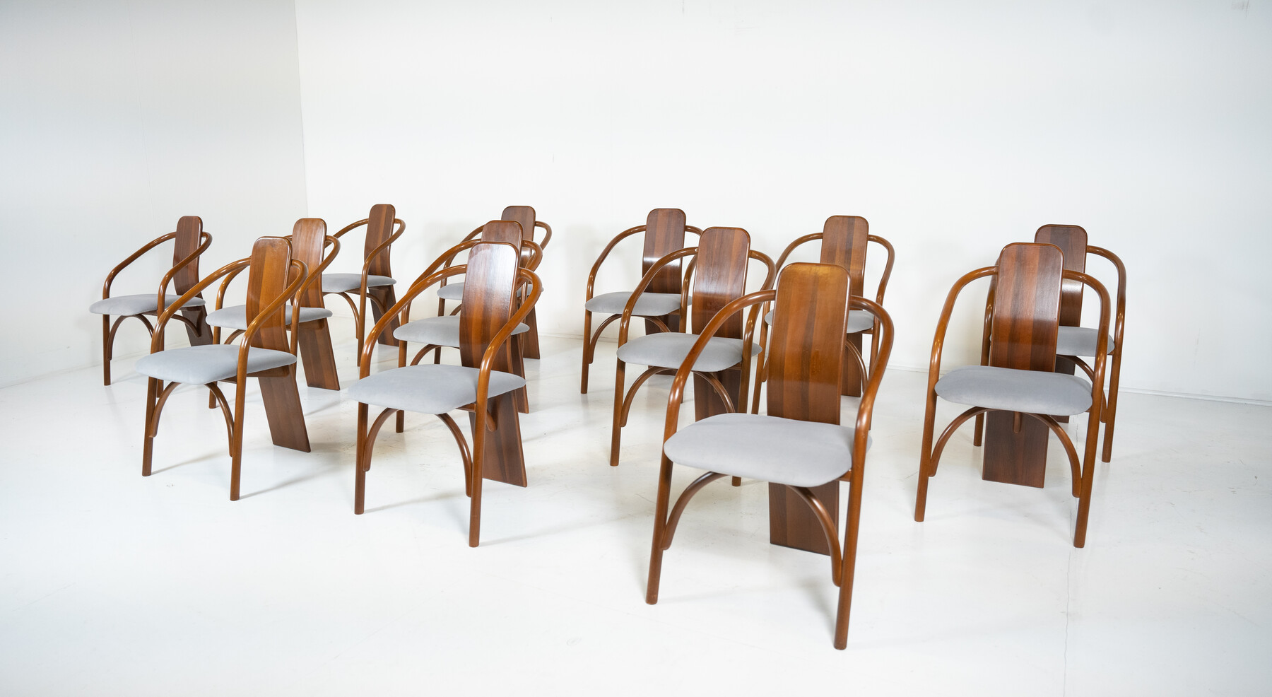 Mid-Century Modern Chairs Model 