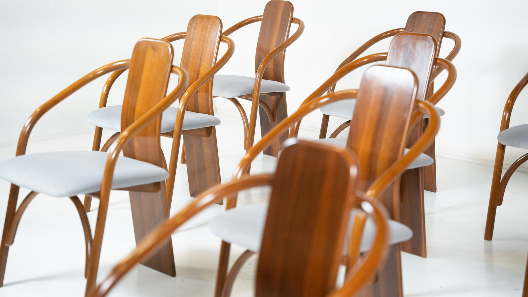 Mid-Century Modern Chairs Model 