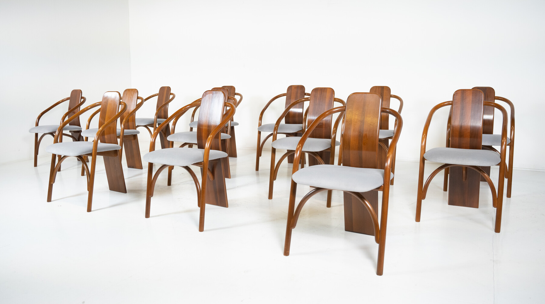 Mid-Century Modern Chairs Model 