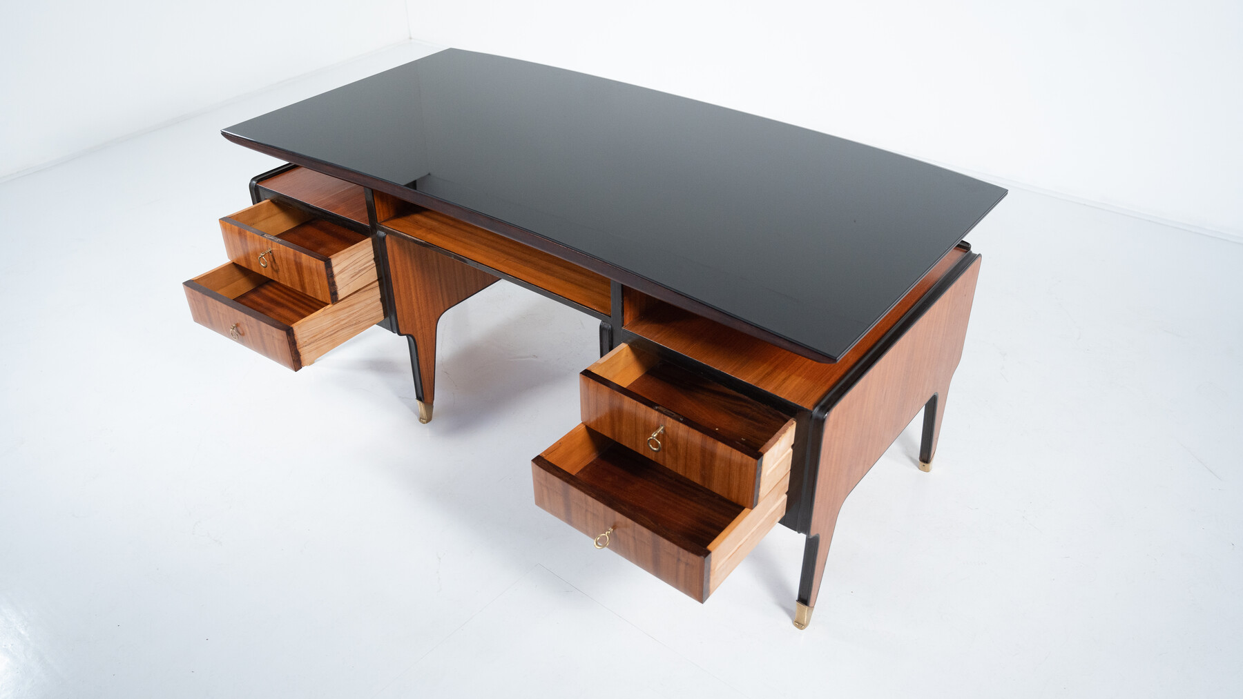 Mid-Century Modern Desk by Vittorio Dassi, Italy, 1950s