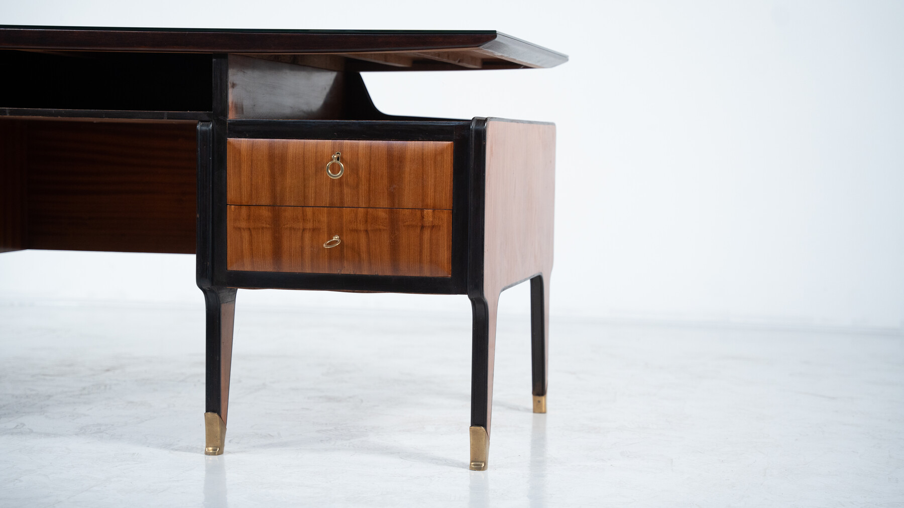 Mid-Century Modern Desk by Vittorio Dassi, Italy, 1950s