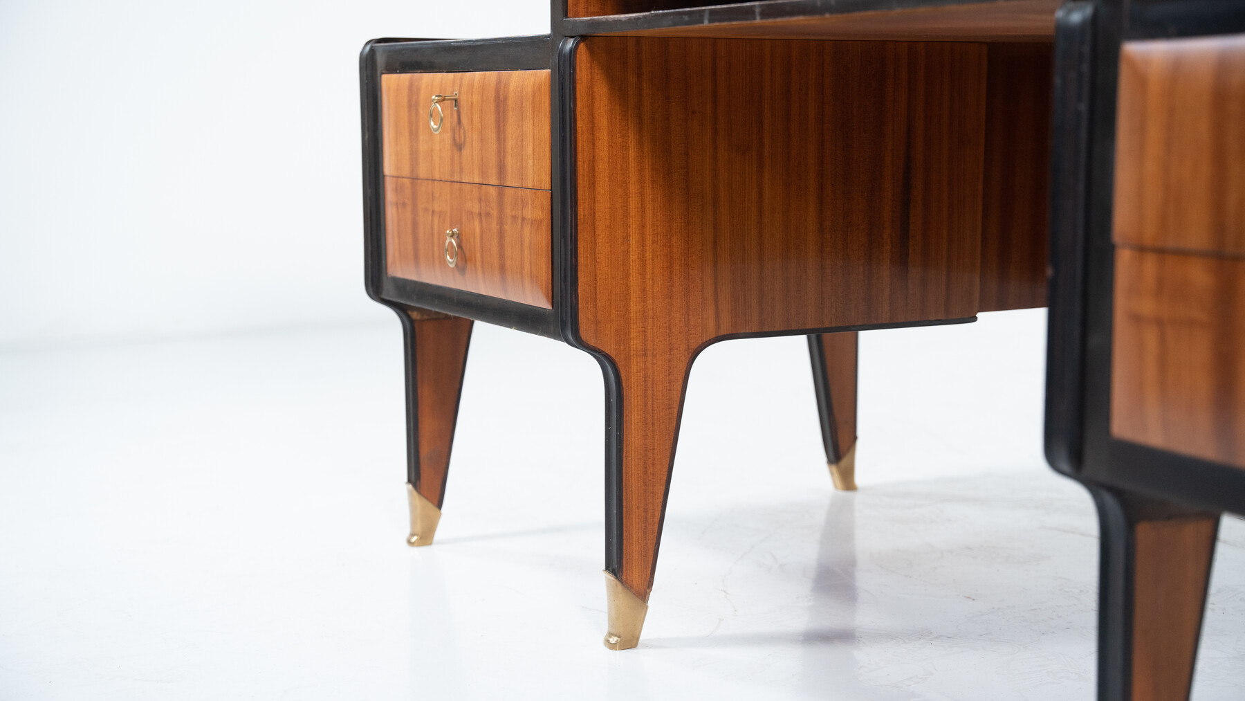 Mid-Century Modern Desk by Vittorio Dassi, Italy, 1950s