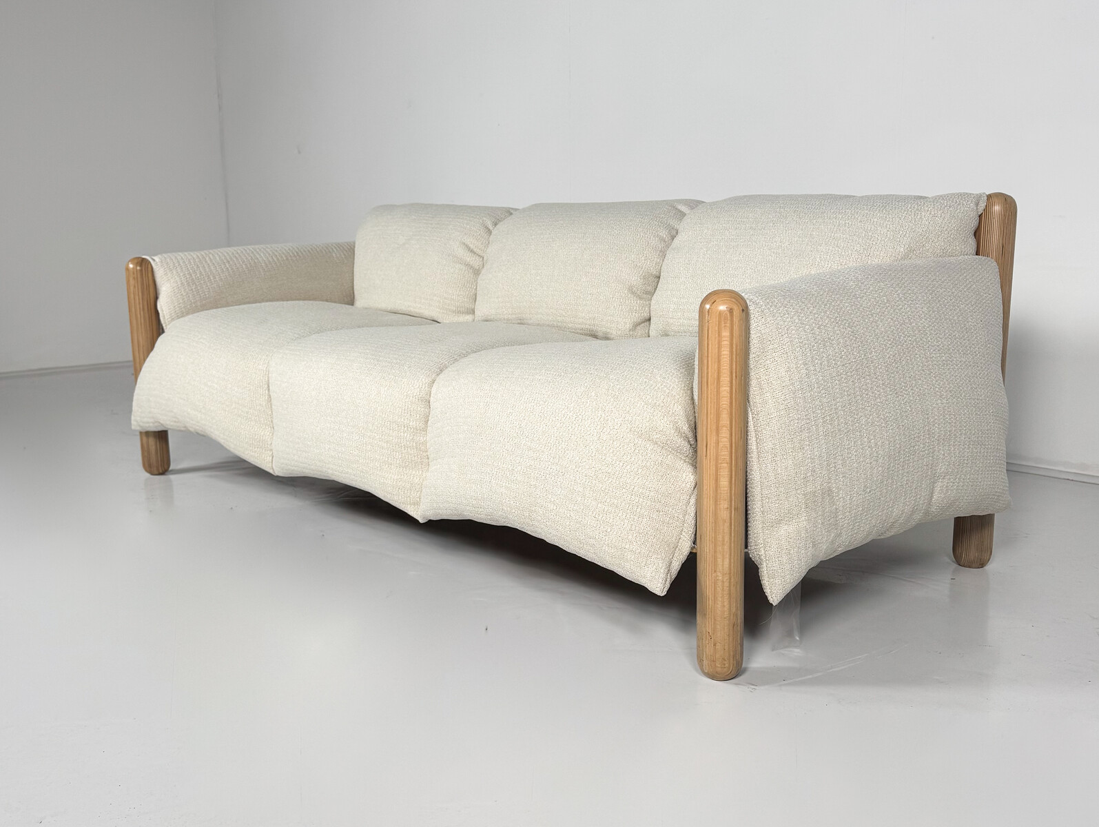 Mid-Century Modern Gambadilegno Sofa by Enzo Mari for Driade, Italy, 1974