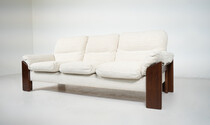 Mid-Century Modern Italian Sofa By Sapporo For Mobil Girgi, 1970 - New Upholstery