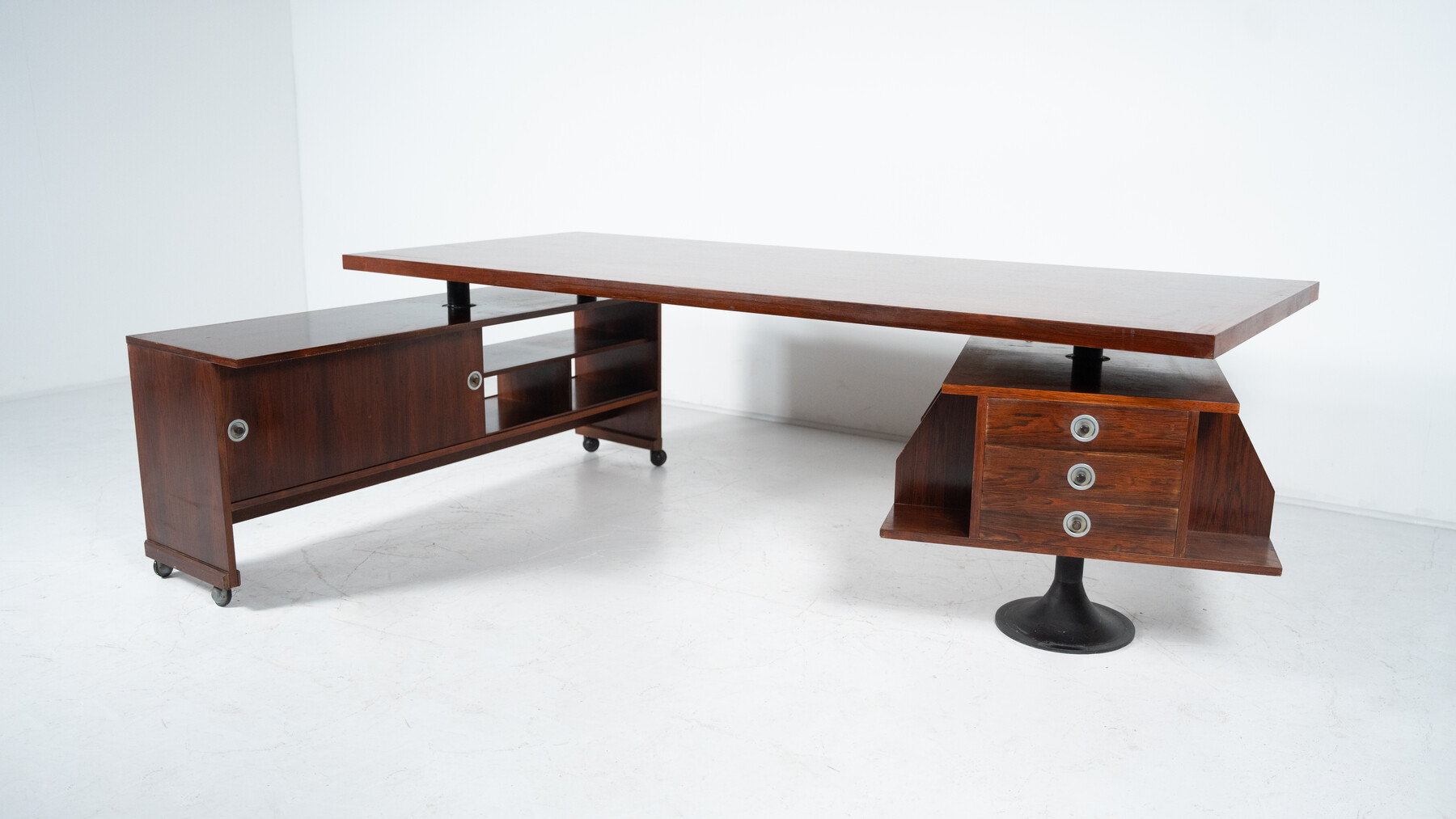 Mid-Century Modern Large Desk with Drawers, Italy, 1960s