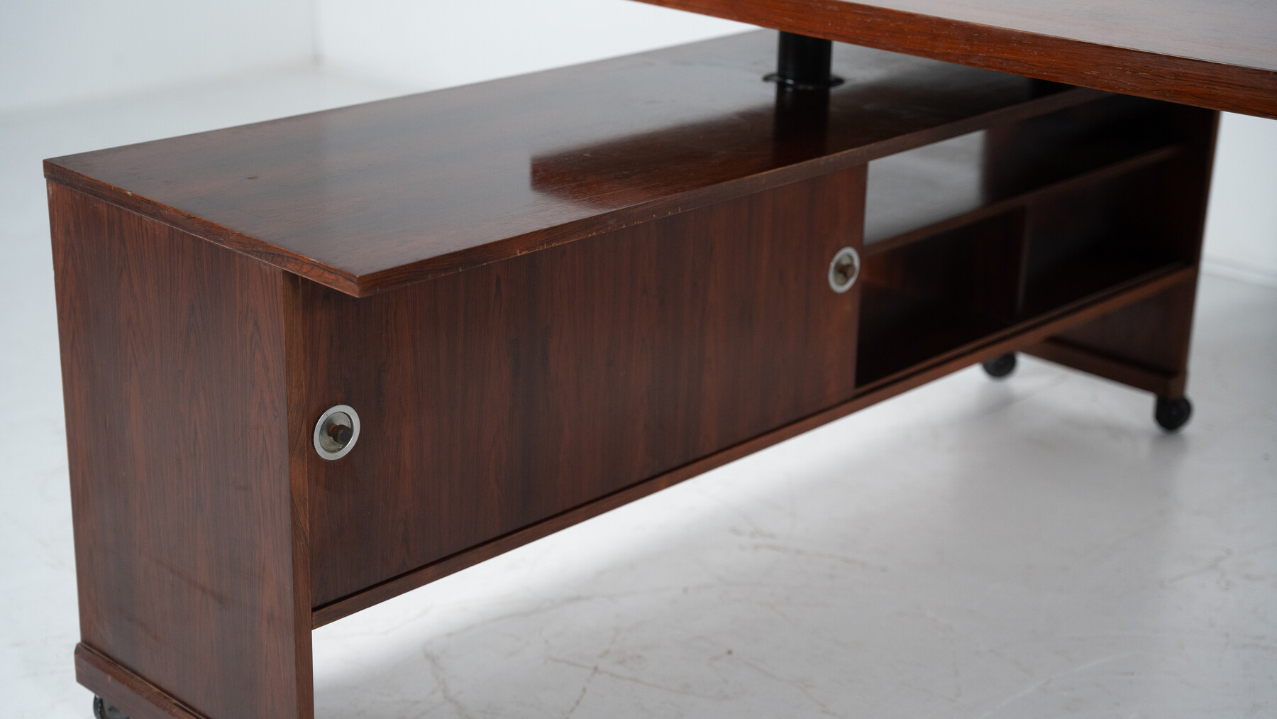 Mid-Century Modern Large Desk with Drawers, Italy, 1960s