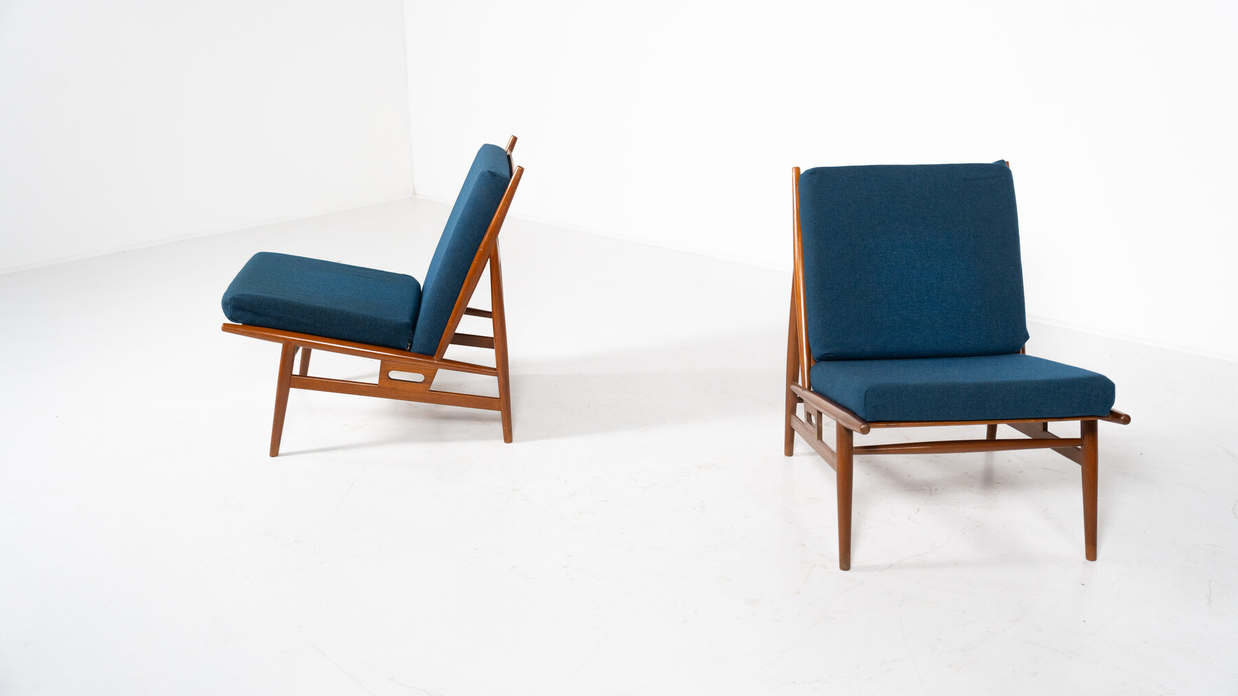 Mid-Century Modern Pair of Armchairs by Isa, Italy, 1960s