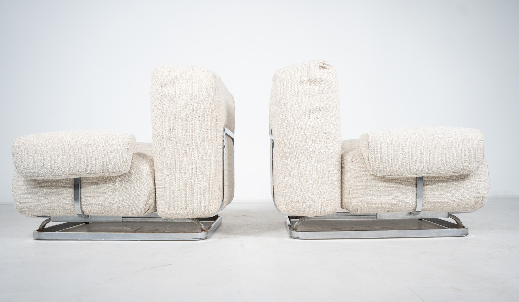 Mid-Century Modern Pair of Armchairs, Chrome and boucle Fabric