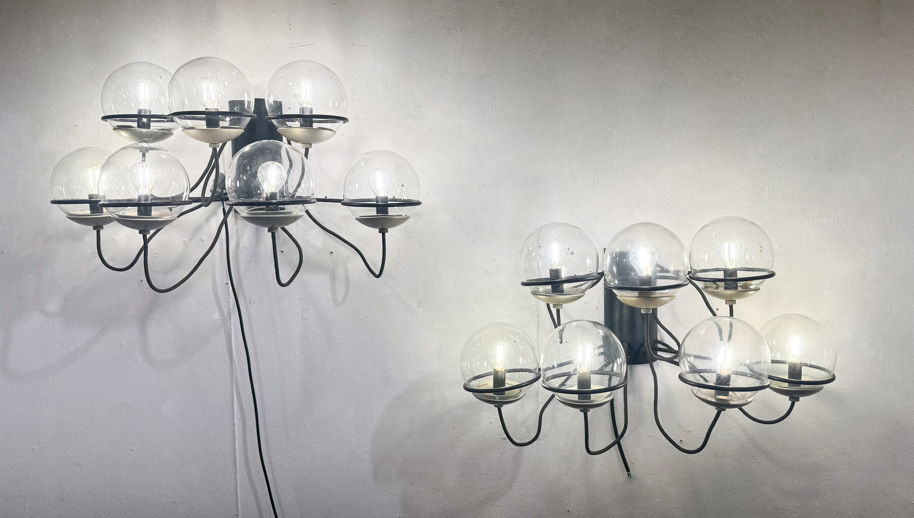 Mid-Century Modern Pair of Wall Lights Mod. 237/7 by Gino Sarfatti, 1960s