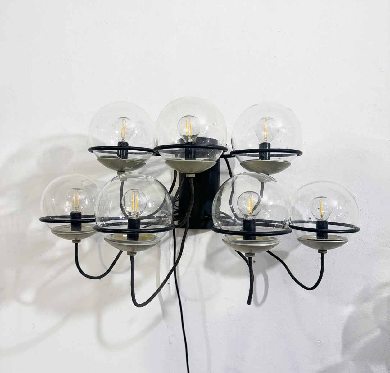 Mid-Century Modern Pair of Wall Lights Mod. 237/7 by Gino Sarfatti, 1960s