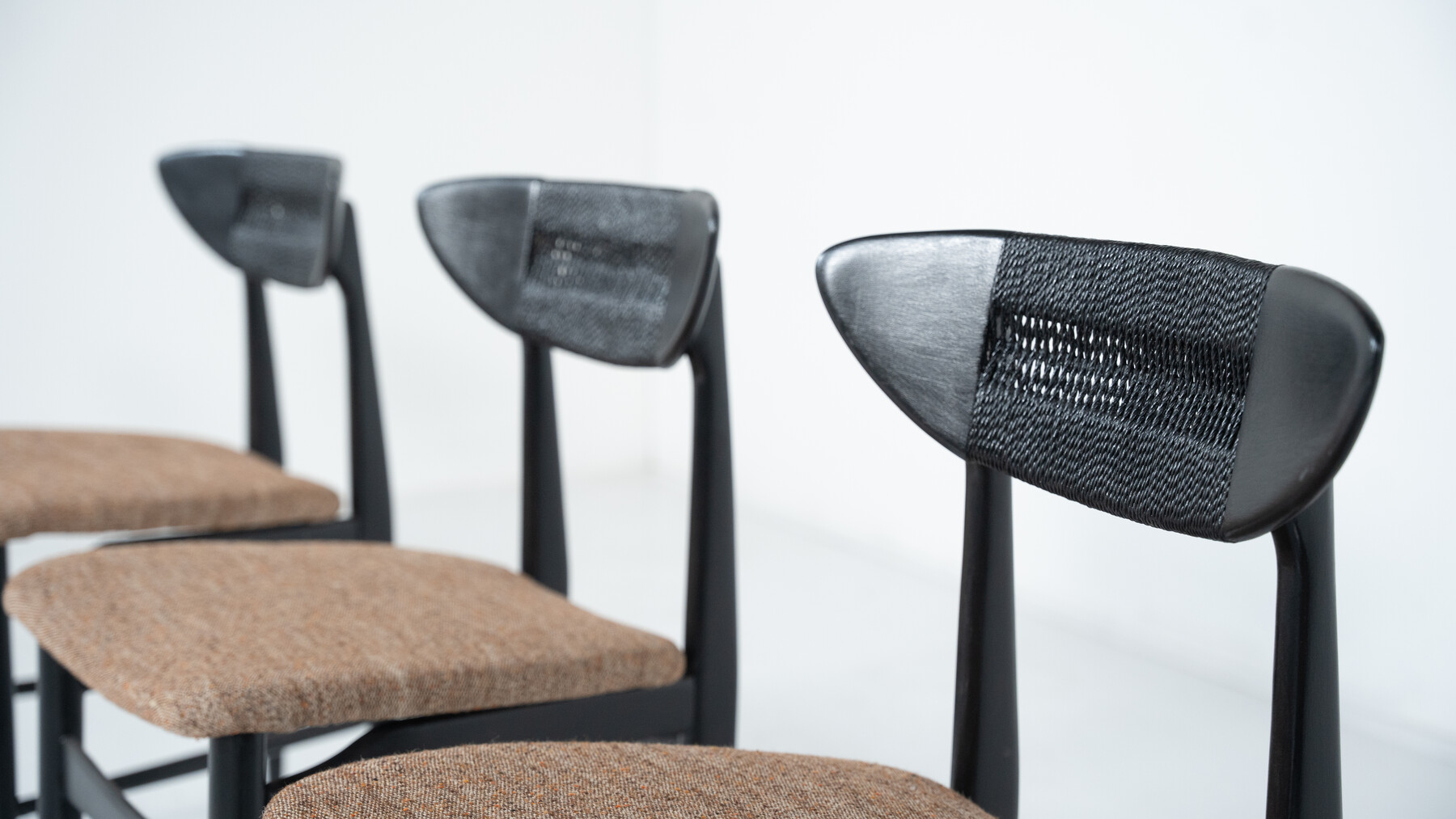 Mid-Century Modern Set of 4 Chairs by Hans Wegner, Black Wood and Rope, Denmark, 1950