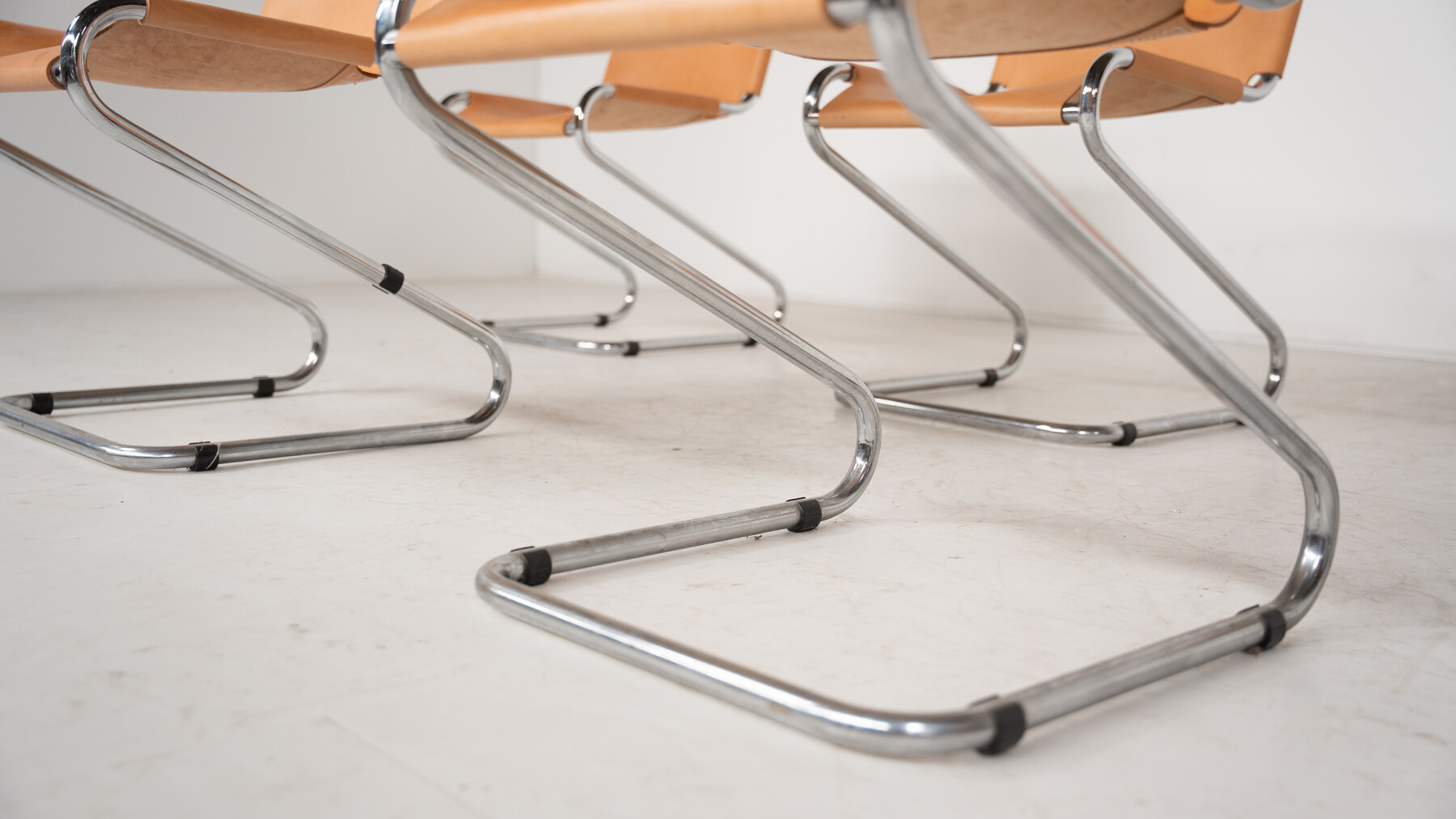 Mid-Century Modern set of 6 Armchairs, Chrome and Leather, 1970s