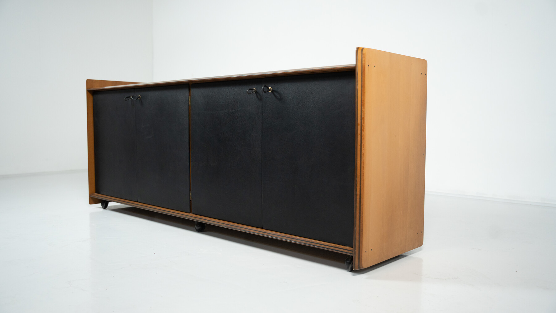 Mid-Century Modern Sideboard by Afra and Tobia Scarpa, Maxalto, Italy, 1970s