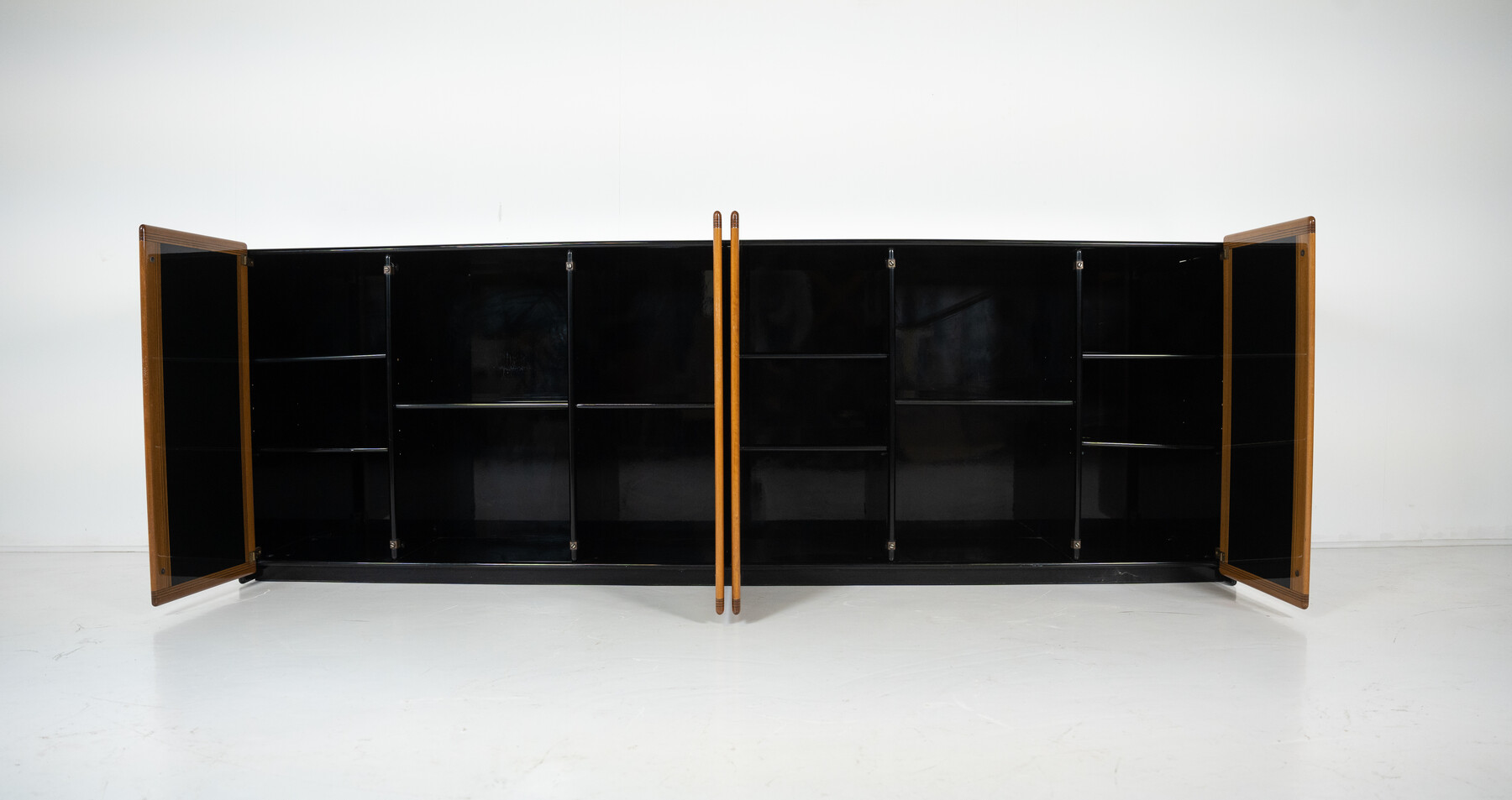 Mid-Century Modern Sideboard by Tobia Scarpa, 1970s