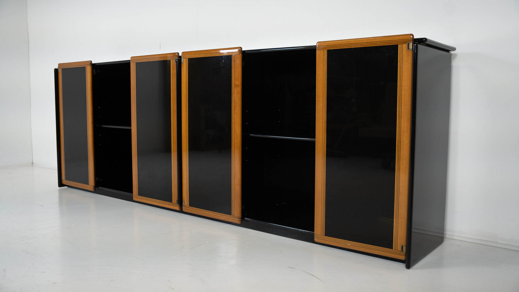 Mid-Century Modern Sideboard by Tobia Scarpa, 1970s