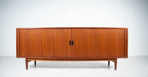 Mid-Century Modern Sideboard Model 37 by Arne Vodder, Sibast