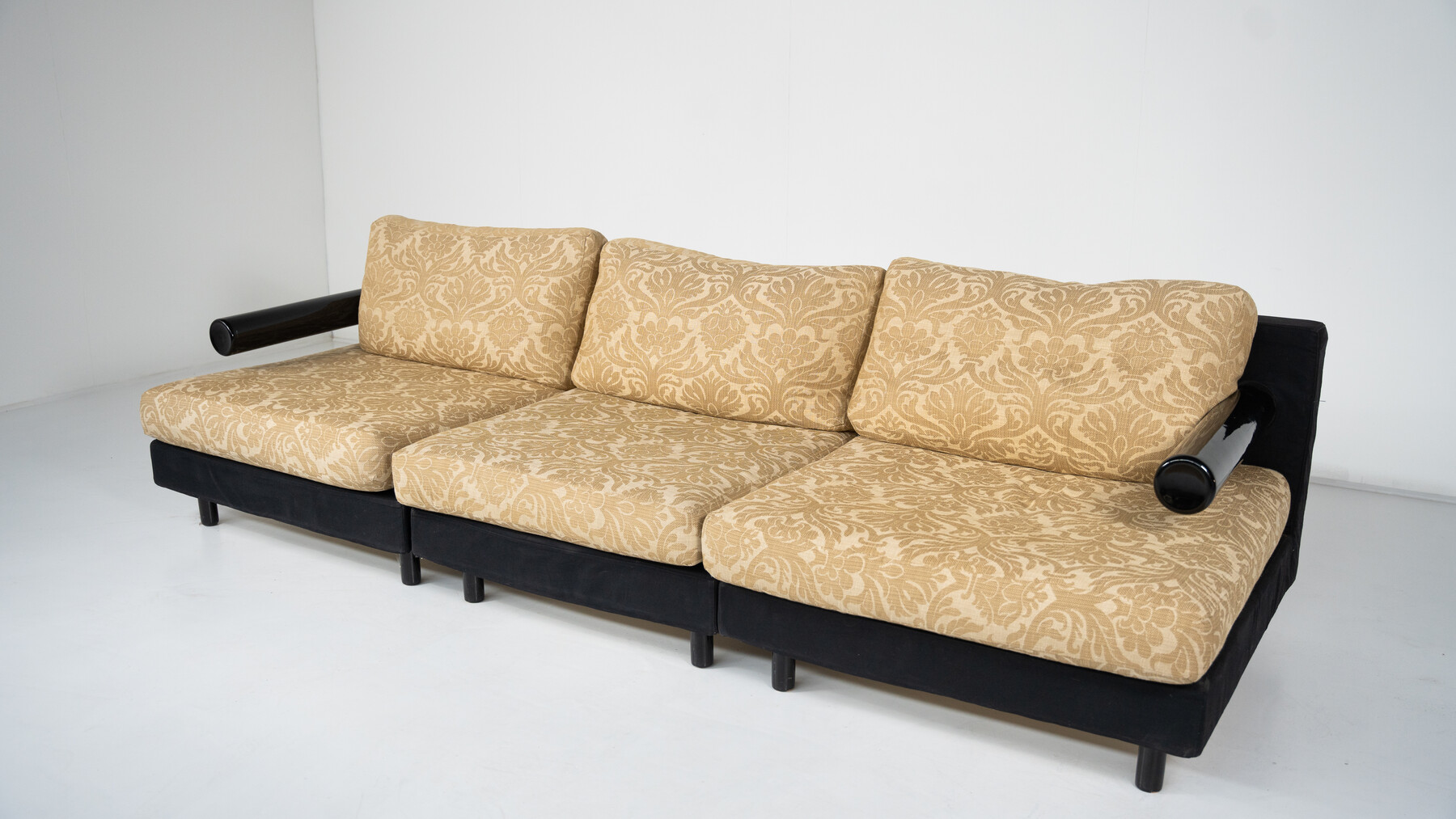 Mid-Century Modern  Sofa by Antonio Citterio for B&B Italia, 1980s - Orignal Upholstery