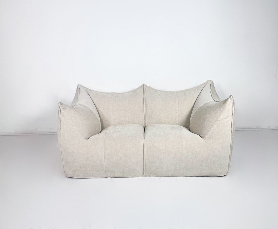 Mid-Century Modern Sofa Model Le Bambole by Mario Bellini for B&B Italia,1970s - New Upholstery