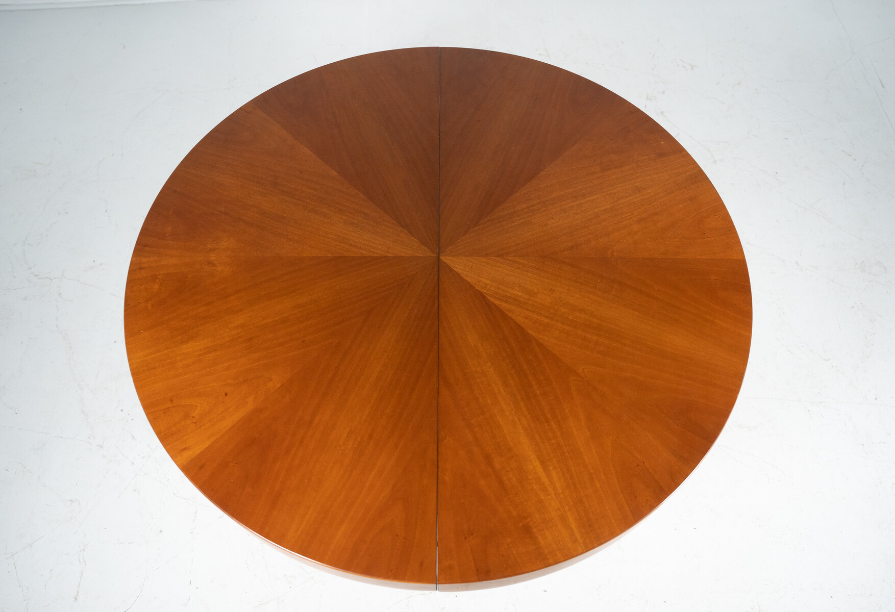 Mid-Century Round Dining Table by Tito Agnoli for Molteni, 1970s