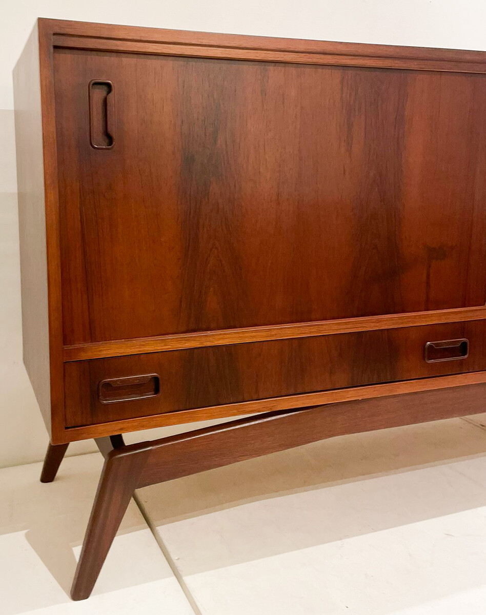 Mid-Modern-Century danish Sideboard, 1960