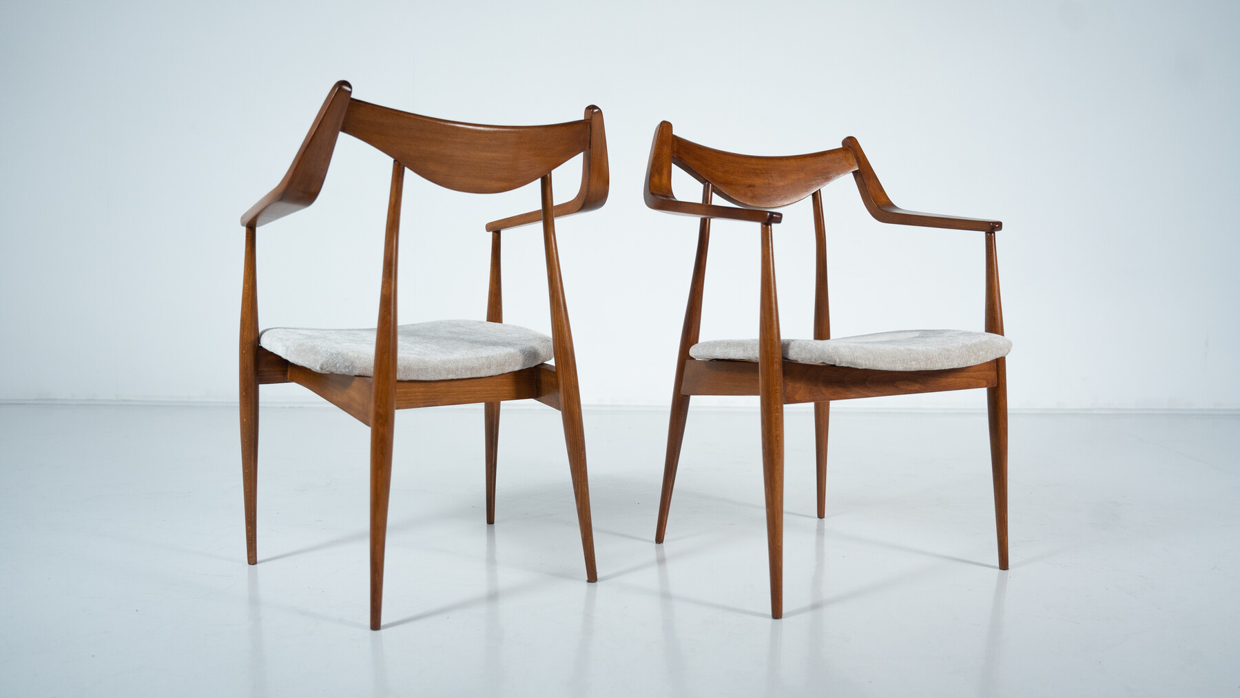 Pair of Armchairs by Heczendorfer László, Hungary, 1960