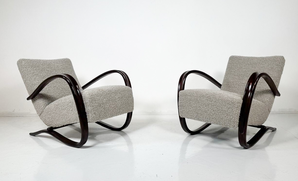 Pair of Bentwood Armchairs by Jindrich Halabala H269, Czech Republic, 1940s - New upholstery