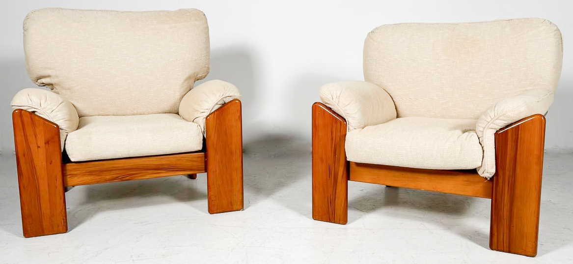 Pair of Mid Century Modern Armchair by Sapporo for Mobil Girgi, Italy, 1970