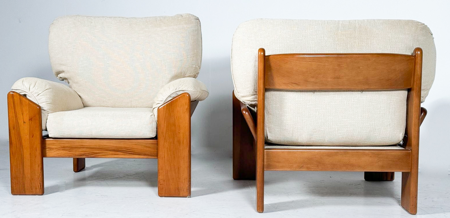 Pair of Mid Century Modern Armchair by Sapporo for Mobil Girgi, Italy, 1970