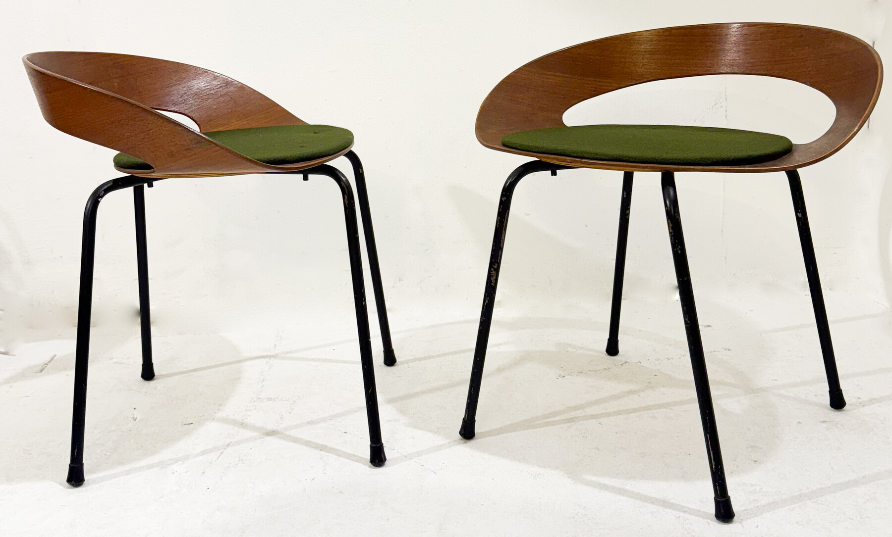 Pair of PA1 Chairs by Luciano Nustrini for Poltronova - 1957