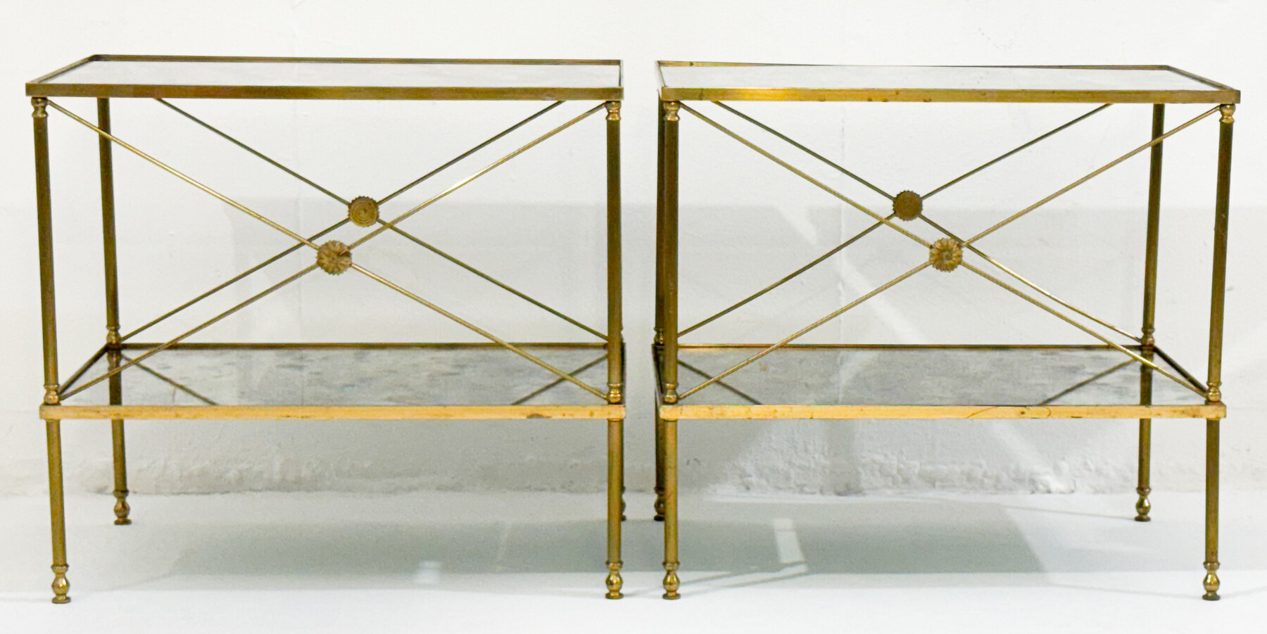 pair of side tables, brass structure and oxidized mirror tops, Maison Jansen, 1960, France