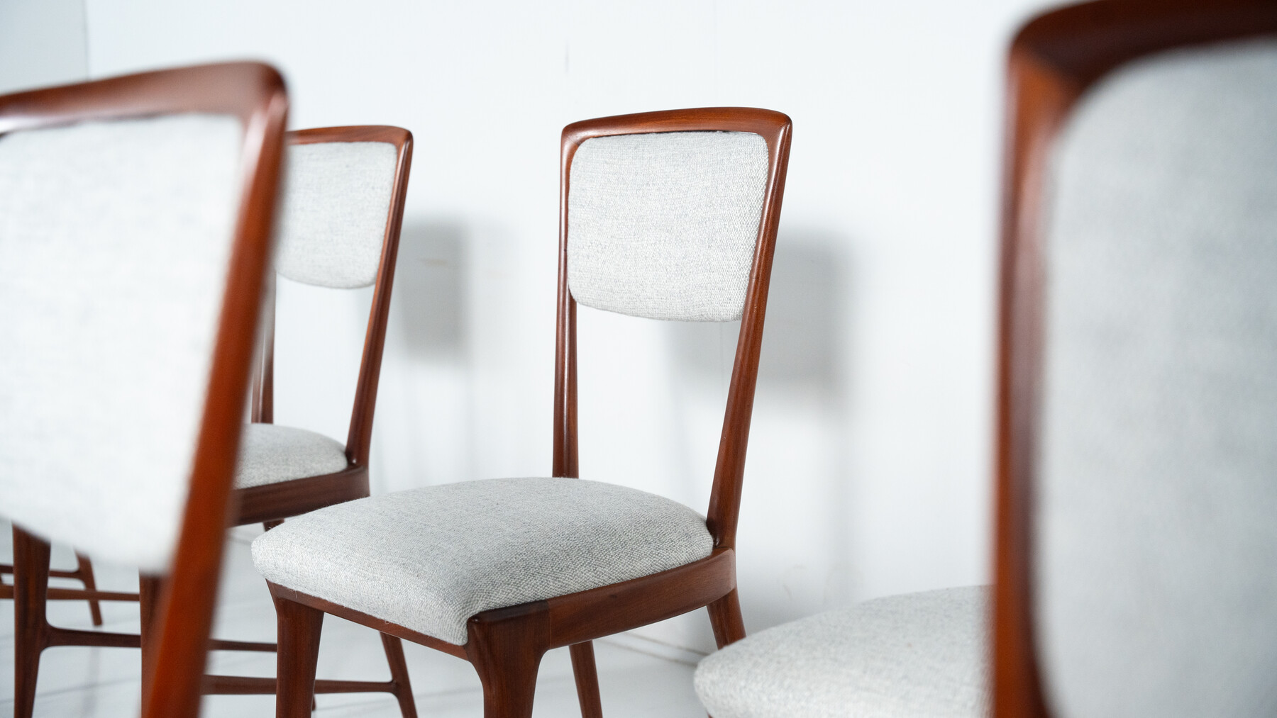 Set of 12 Chairs attributed to Ico Parisi, Wood and Fabric,Italy, 1960s