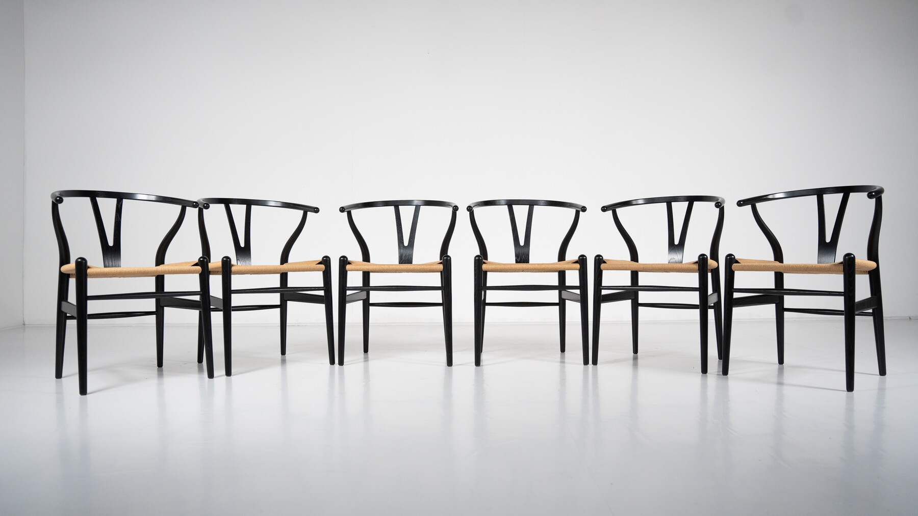 Set of 6 Wishbone Armchairs by Hans J. Wegner for Carl Hansen & Søn