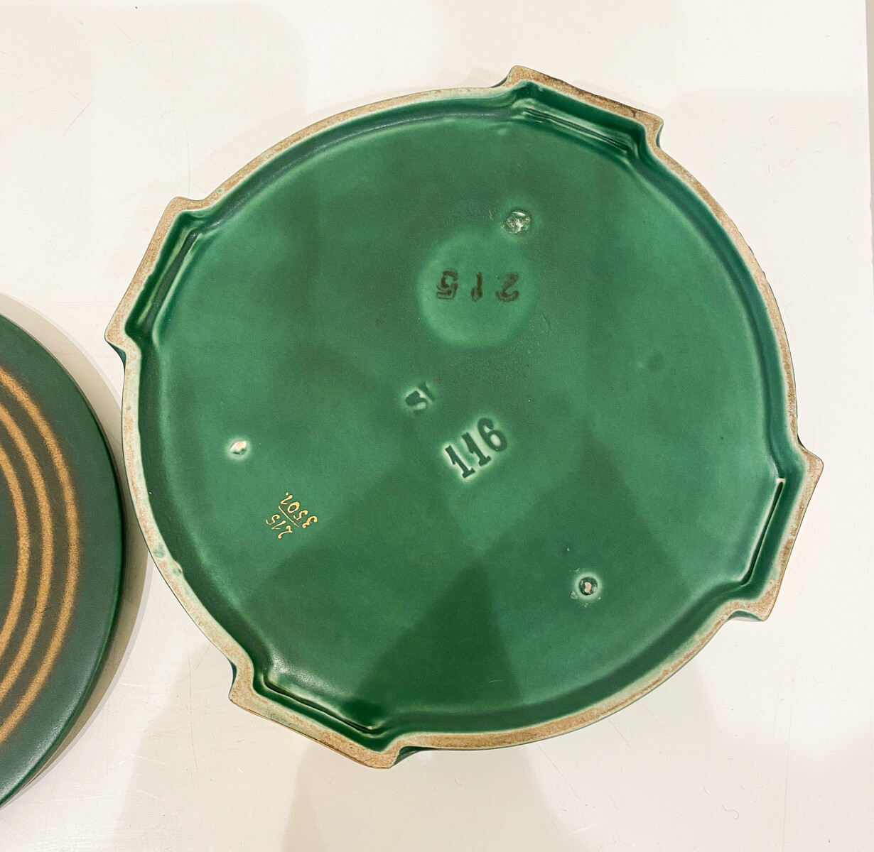 small green and gold enamel ceramic box, Villeroy et Boch, 1930